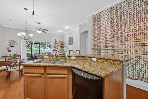 Villa ou maison à vendre à Groveland, Floride: 3 chambres, 122.63 m2 № 2126985 - photo 5