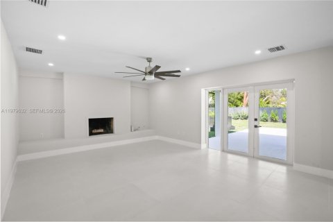 Villa ou maison à vendre à Palmetto Bay, Floride: 4 chambres, 261.24 m2 № 2044380 - photo 18
