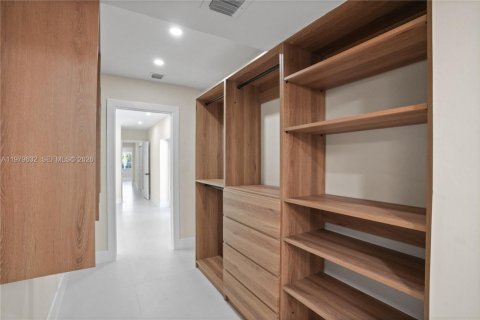 Villa ou maison à vendre à Palmetto Bay, Floride: 4 chambres, 261.24 m2 № 2044380 - photo 30