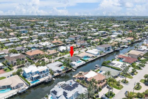 House in Boca Raton, Florida 4 bedrooms, 207.17 sq.m. № 2177826 - photo 22