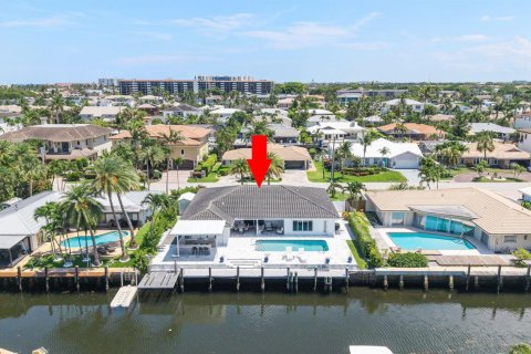 House in Boca Raton, Florida 4 bedrooms, 207.17 sq.m. № 2177826 - photo 28