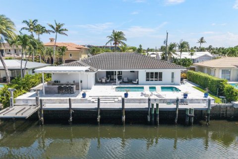 House in Boca Raton, Florida 4 bedrooms, 207.17 sq.m. № 2177826 - photo 29