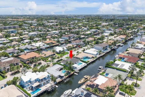 House in Boca Raton, Florida 4 bedrooms, 207.17 sq.m. № 2177826 - photo 26