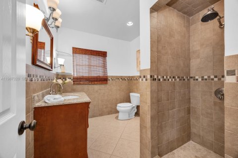 Casa en venta en Miami, Florida, 3 dormitorios, 208.94 m2 № 2065010 - foto 21