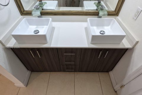 Copropriété à vendre à Doral, Floride: 2 chambres, 129.32 m2 № 2084824 - photo 21