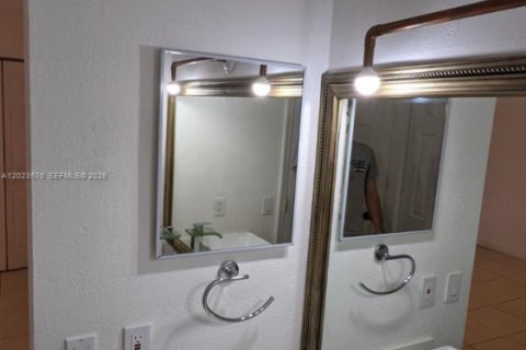 Copropriété à vendre à Doral, Floride: 2 chambres, 129.32 m2 № 2084824 - photo 24