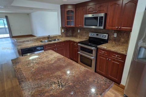 Copropriété à vendre à Doral, Floride: 2 chambres, 129.32 m2 № 2084824 - photo 8
