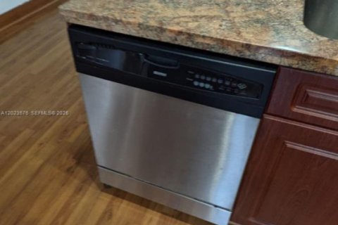 Copropriété à vendre à Doral, Floride: 2 chambres, 129.32 m2 № 2084824 - photo 11