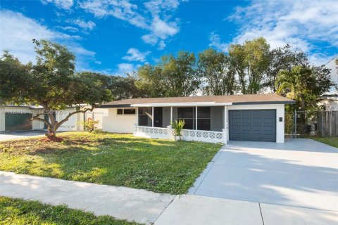 Casa en venta en Sunrise, Florida, 2 dormitorios, 136.47 m2 № 1988283 - foto 30