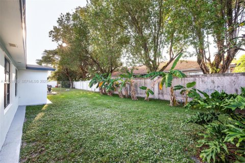 Casa en venta en Sunrise, Florida, 2 dormitorios, 136.47 m2 № 1988283 - foto 13