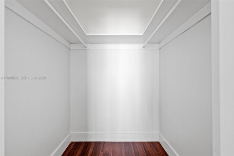 Copropriété à vendre à Miami Beach, Floride: 1 chambre, 79.15 m2 № 2153000 - photo 24