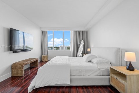Copropriété à vendre à Miami Beach, Floride: 1 chambre, 79.15 m2 № 2153000 - photo 18