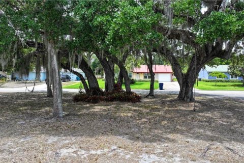House in LaBelle, Florida 3 bedrooms, 124.86 sq.m. № 1862156 - photo 22