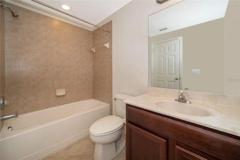 Touwnhouse à louer à Sanford, Floride: 3 chambres, 156.08 m2 № 1901130 - photo 17