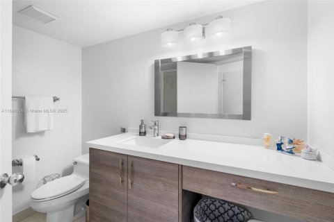 Condominio en venta en Aventura, Florida, 2 dormitorios, 126.81 m2 № 1932961 - foto 27