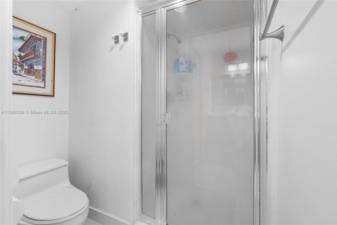 Condominio en venta en Aventura, Florida, 2 dormitorios, 126.81 m2 № 1932961 - foto 23