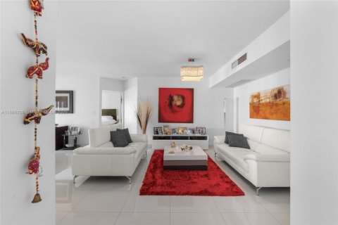Condominio en venta en Aventura, Florida, 2 dormitorios, 126.81 m2 № 1932961 - foto 24