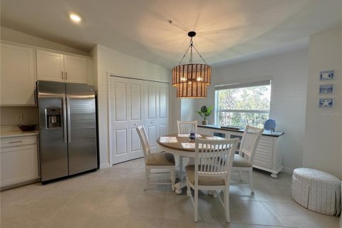 Apartamento en alquiler en Punta Gorda, Florida, 2 dormitorios, 126.9 m2 № 2104778 - foto 11
