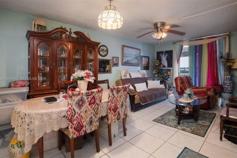 Купить кондоминиум в Майами, Флорида 2 спальни, 81.75м2, № 2009252 - фото 21