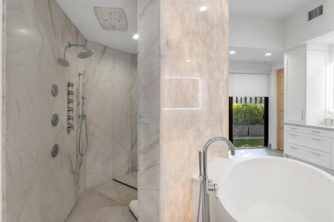 Купить виллу или дом в Бока-Ратон, Флорида 14 комнат, 764.59м2, № 2083630 - фото 24
