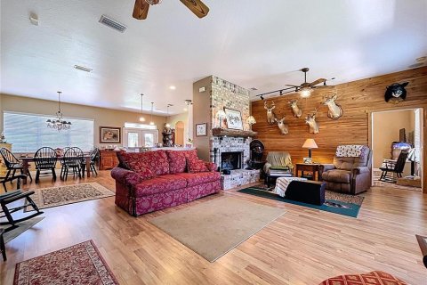 Casa en venta en Plant City, Florida, 3 dormitorios, 188.68 m2 № 1805188 - foto 11