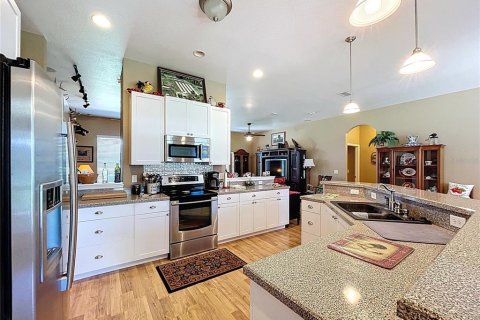 Casa en venta en Plant City, Florida, 3 dormitorios, 188.68 m2 № 1805188 - foto 19