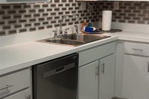Copropriété à vendre à New Smyrna Beach, Floride: 2 chambres, 87.7 m2 № 1743088 - photo 8