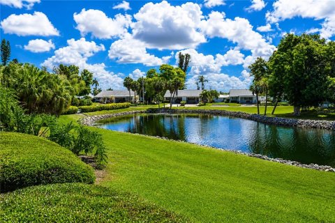 Condominio en venta en Bradenton, Florida, 2 dormitorios, 141.68 m2 № 2148777 - foto 13