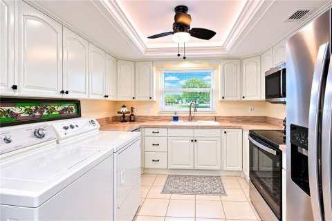 Condominio en venta en Bradenton, Florida, 2 dormitorios, 141.68 m2 № 2148777 - foto 19