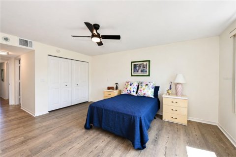 Condominio en venta en Bradenton, Florida, 2 dormitorios, 141.68 m2 № 2148777 - foto 25