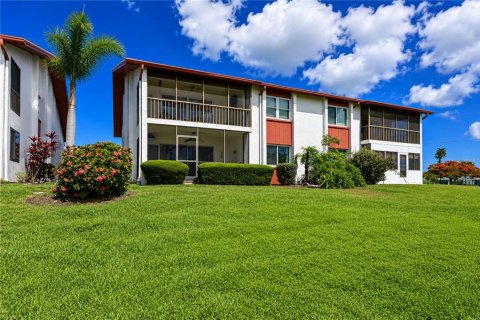 Condominio en venta en Bradenton, Florida, 2 dormitorios, 141.68 m2 № 2148777 - foto 14
