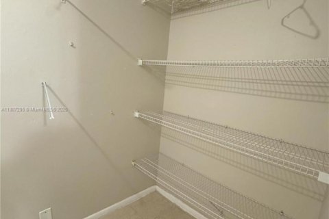 Condominio en alquiler en Plantation, Florida, 3 dormitorios, 150.87 m2 № 1933008 - foto 11