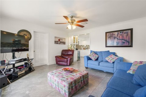 Villa ou maison à vendre à Pompano Beach, Floride: 3 chambres, 101.91 m2 № 1941466 - photo 13