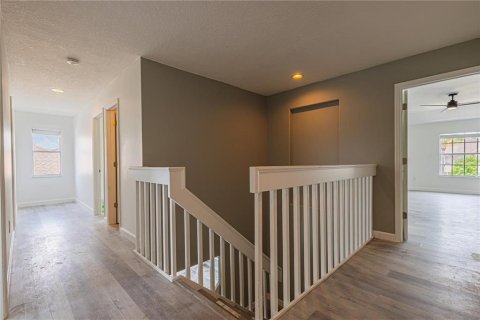 Casa en alquiler en Kissimmee, Florida, 5 dormitorios, 295.15 m2 № 1898417 - foto 12