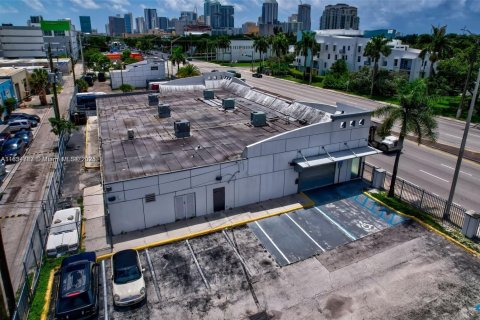 Immobilier commercial à vendre à Fort Lauderdale, Floride № 1874768 - photo 11