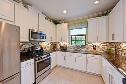 Villa ou maison à vendre à Bradenton, Floride: 3 chambres, 177.63 m2 № 2226115 - photo 10