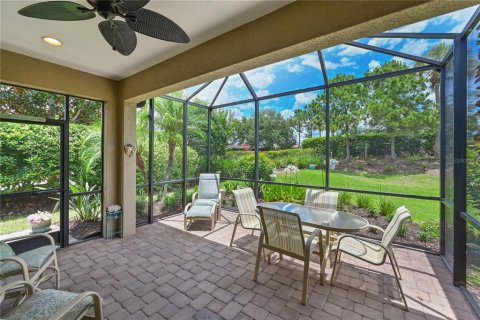 Villa ou maison à vendre à Bradenton, Floride: 3 chambres, 177.63 m2 № 2226115 - photo 24