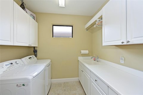 Villa ou maison à vendre à Bradenton, Floride: 3 chambres, 177.63 m2 № 2226115 - photo 22