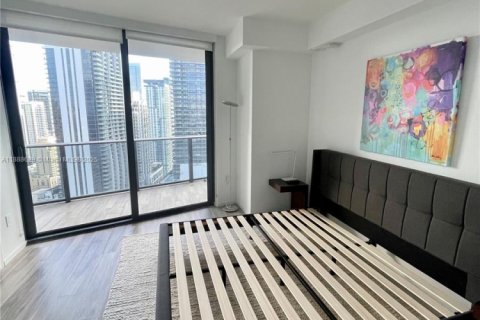 Condo in Miami, Florida, 3 bedrooms  № 1942321 - photo 9
