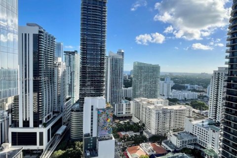 Condo in Miami, Florida, 3 bedrooms  № 1942321 - photo 8