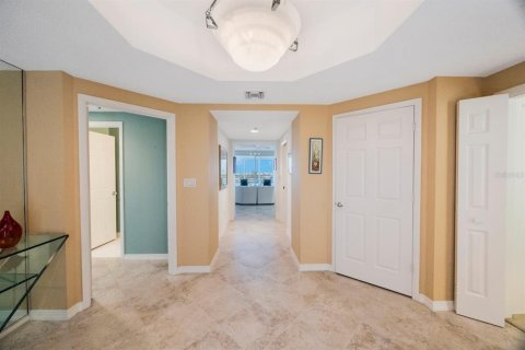 Condo in South Pasadena, Florida, 3 bedrooms № 2208994 - photo 7
