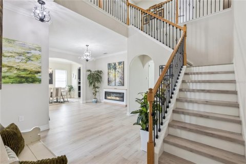 House in Sorrento, Florida 5 bedrooms, 344.76 sq.m. № 2117492 - photo 9
