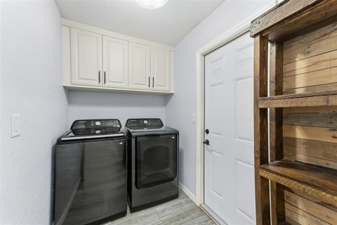 Villa ou maison à vendre à Port Charlotte, Floride: 3 chambres, 134.71 m2 № 2399475 - photo 28