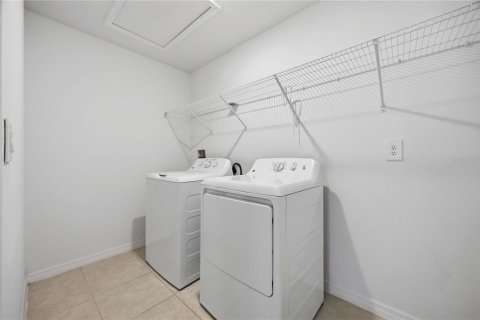 Villa ou maison à vendre à Lakeland, Floride: 5 chambres, 274.43 m2 № 2431785 - photo 27