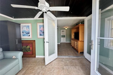 Villa ou maison à vendre à Punta Gorda, Floride: 2 chambres, 68.38 m2 № 2216902 - photo 23