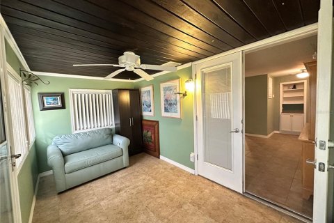 Villa ou maison à vendre à Punta Gorda, Floride: 2 chambres, 68.38 m2 № 2216902 - photo 21