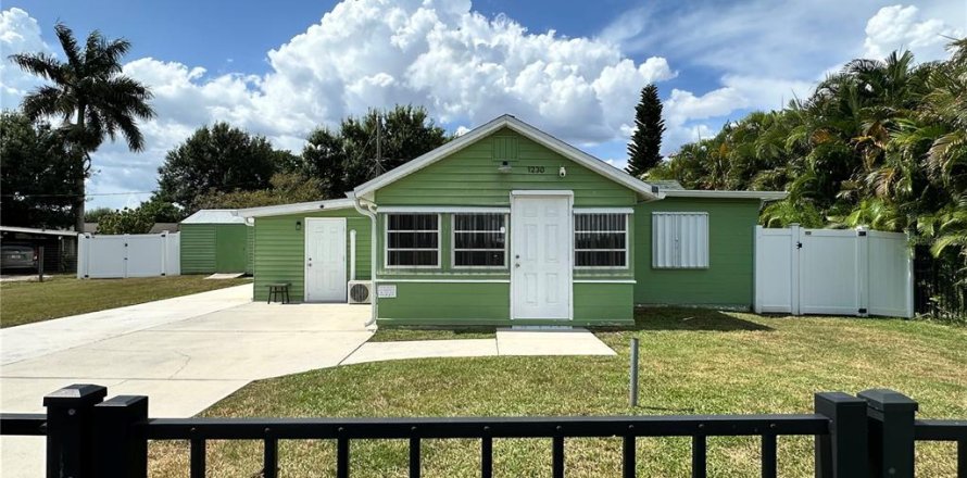 Villa ou maison à Punta Gorda, Floride 2 chambres, 68.38 m2 № 2216902