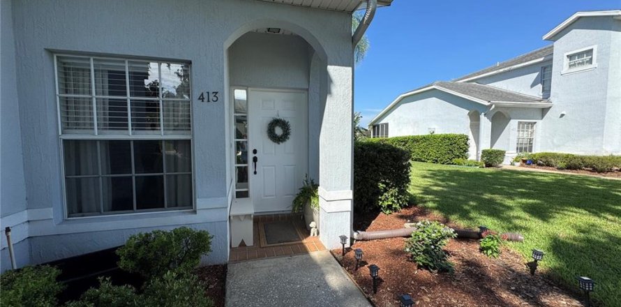 Condominio en Davenport, Florida, 2 dormitorios № 2156659