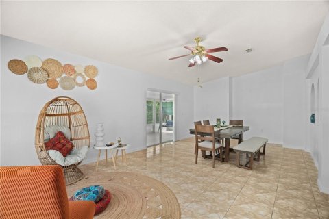 Villa ou maison à vendre à Winter Garden, Floride: 3 chambres, 173.54 m2 № 1904004 - photo 13