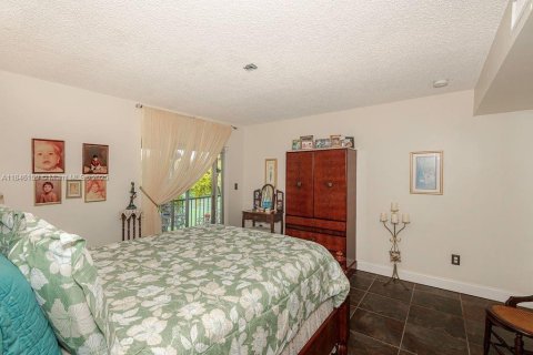 Copropriété à vendre à Miami, Floride: 2 chambres, 114.73 m2 № 2013385 - photo 18